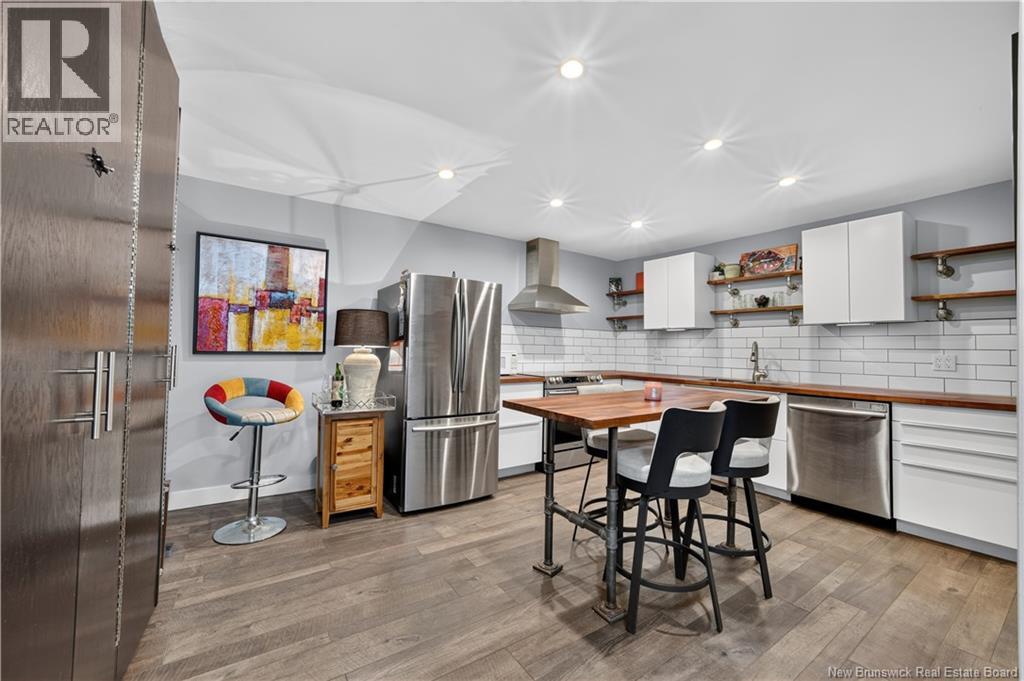 52 Dorchester Street - Image 19