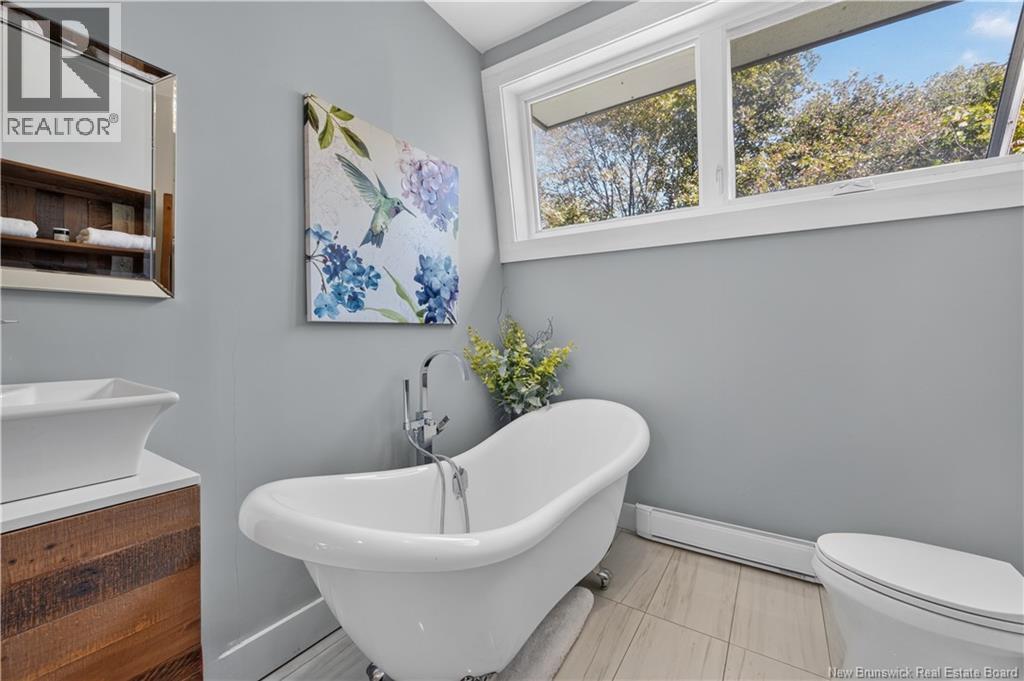 52 Dorchester Street - Image 35