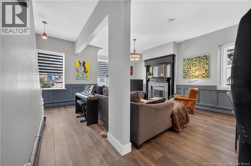 52 Dorchester Street - 9