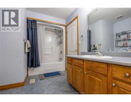35 Sandy Lake, Leamington, ON N8H5K4 Photo 23