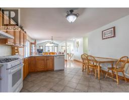 Eating area - 35 Sandy Lake, Leamington, ON N8H5K4 Photo 12