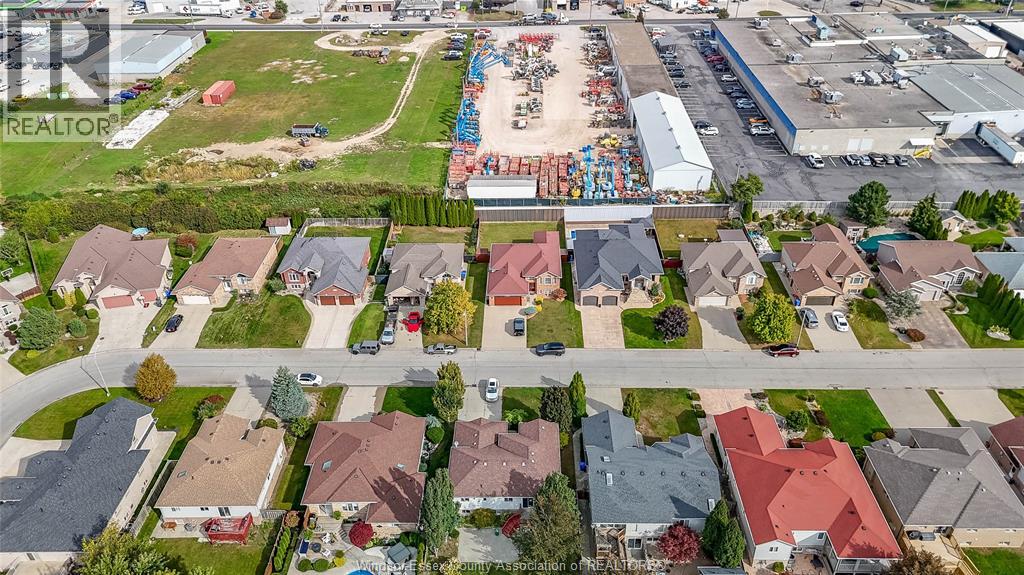 35 SANDY LAKE - 31