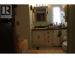 Bedroom - 17018 Township Road 540, Rural Yellowhead County, AB T7E3J9 Photo 6