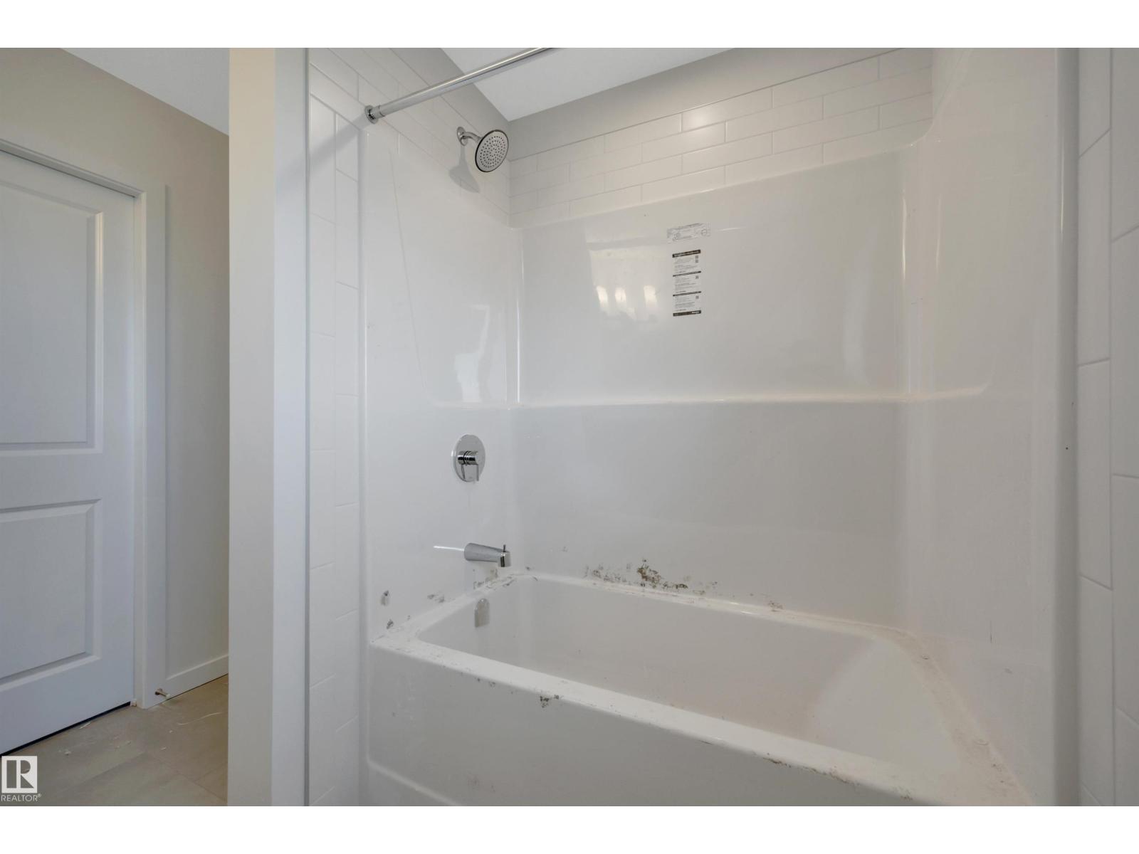 18015 73 ST NW - 30