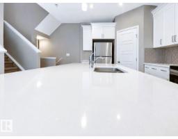20104 19 Av Nw, Edmonton, AB T6M0X9 Photo 9