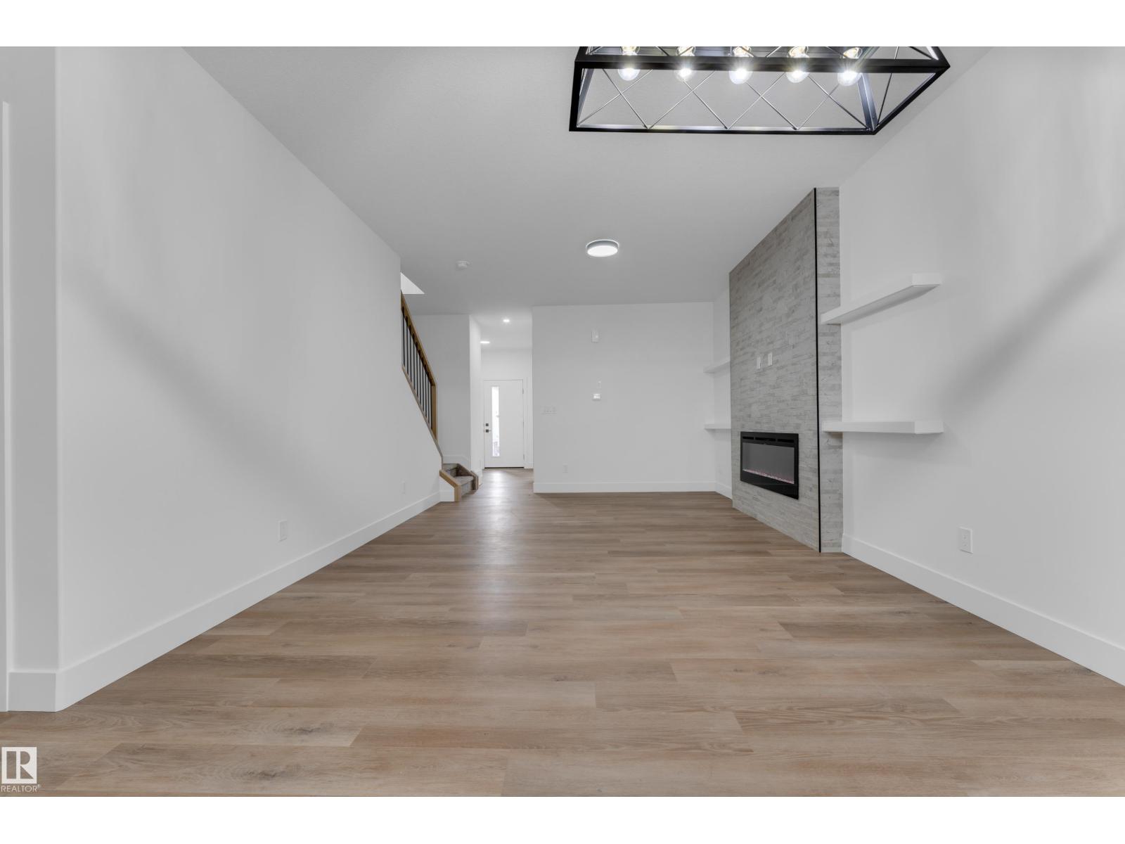 4213 63 ST - 20