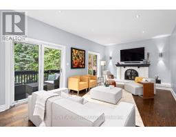 Family room - 437 The Kingsway, Toronto, ON M9A3W1 Photo 8