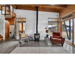 1259 Dieppe Road, Sorrento, BC V0E2W0 Photo 9