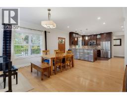 Kitchen - 3919 Blenkinsop Rd, Saanich, BC V8P3P4 Photo 10