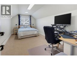 3919 Blenkinsop Rd, Saanich, BC V8P3P4 Photo 33