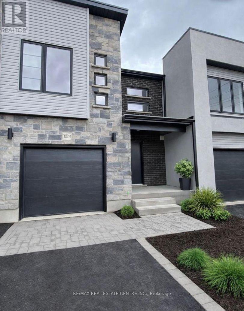 2986 TURNER CRESCENT, London South (South U)
