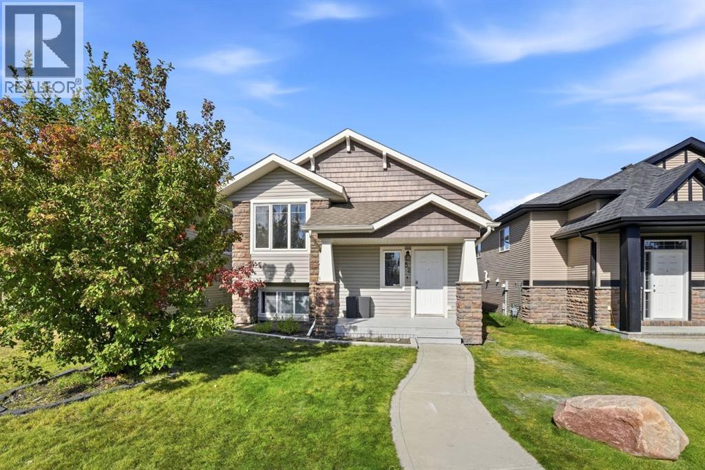 52 Castella Crescent - 1