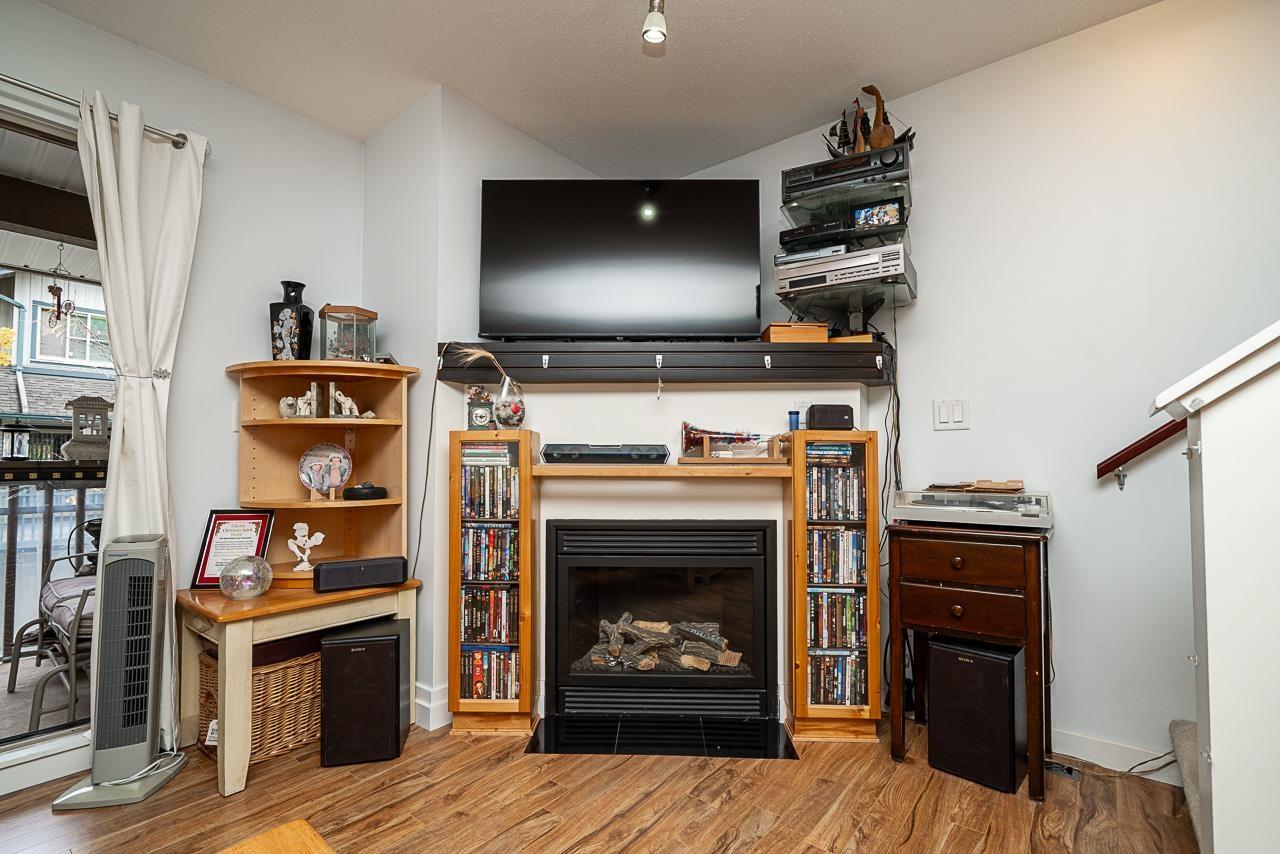 Photo of 68 19250 65 AVENUE 12