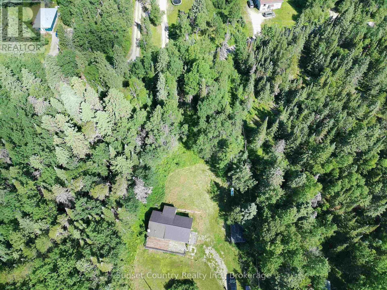 36 SHERBROOKE STREET - Image 6