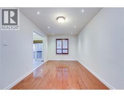Living room - 2280 Baronwood Drive Unit# 18, Oakville, ON L6M5J8 Photo 12
