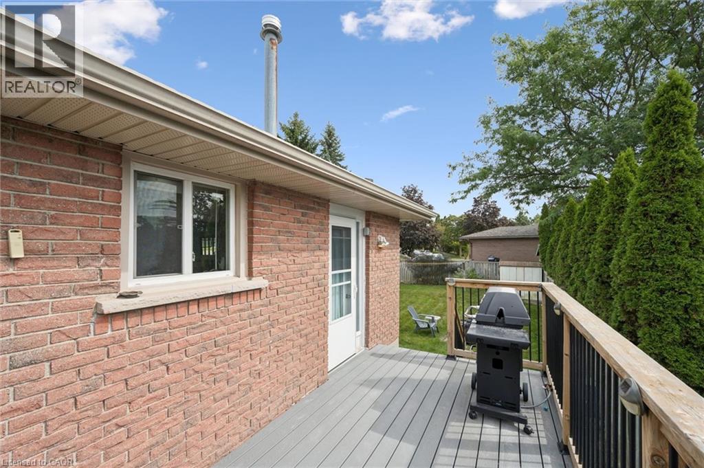 121 NATHANIEL Crescent, Kitchener — photo 5
