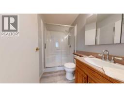 5117 45 Avenue, Taber, AB T1G1A8 Photo 10