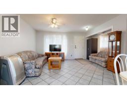 Laundry room - 5117 45 Avenue, Taber, AB T1G1A8 Photo 8