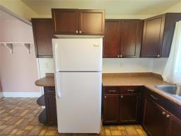 13 1st Street N, Eriksdale, MB R0C0W0 Photo 14
