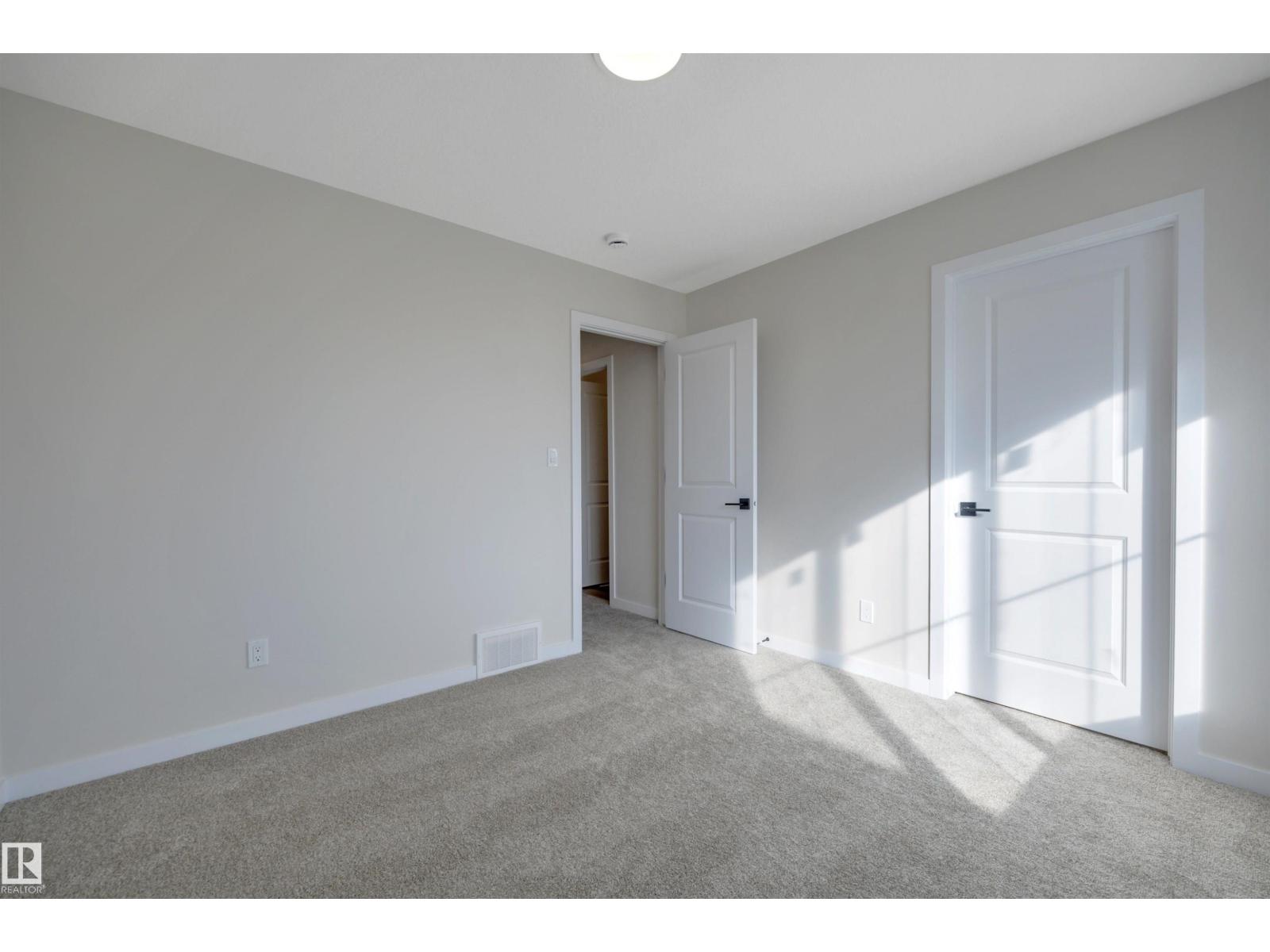 5304 HAWTHORN CL SW - 44
