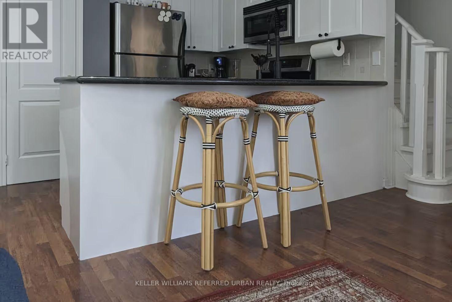 68 Carr Street — photo 8