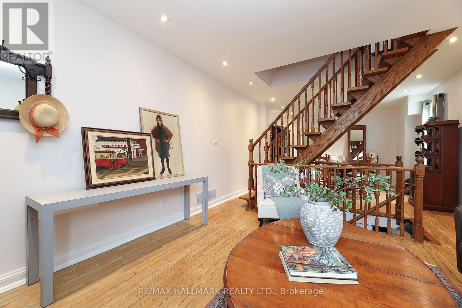 Photo of 1 LOCKWOOD ROAD