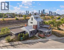 1015 11 Street SE - photo 1