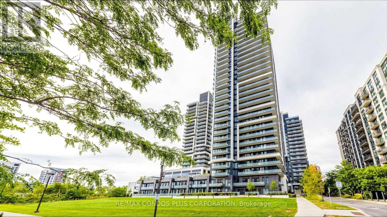 503- 105 Oneida Crescent, Richmond Hill, ON photo 2