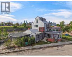1015 11 Street SE - photo 2