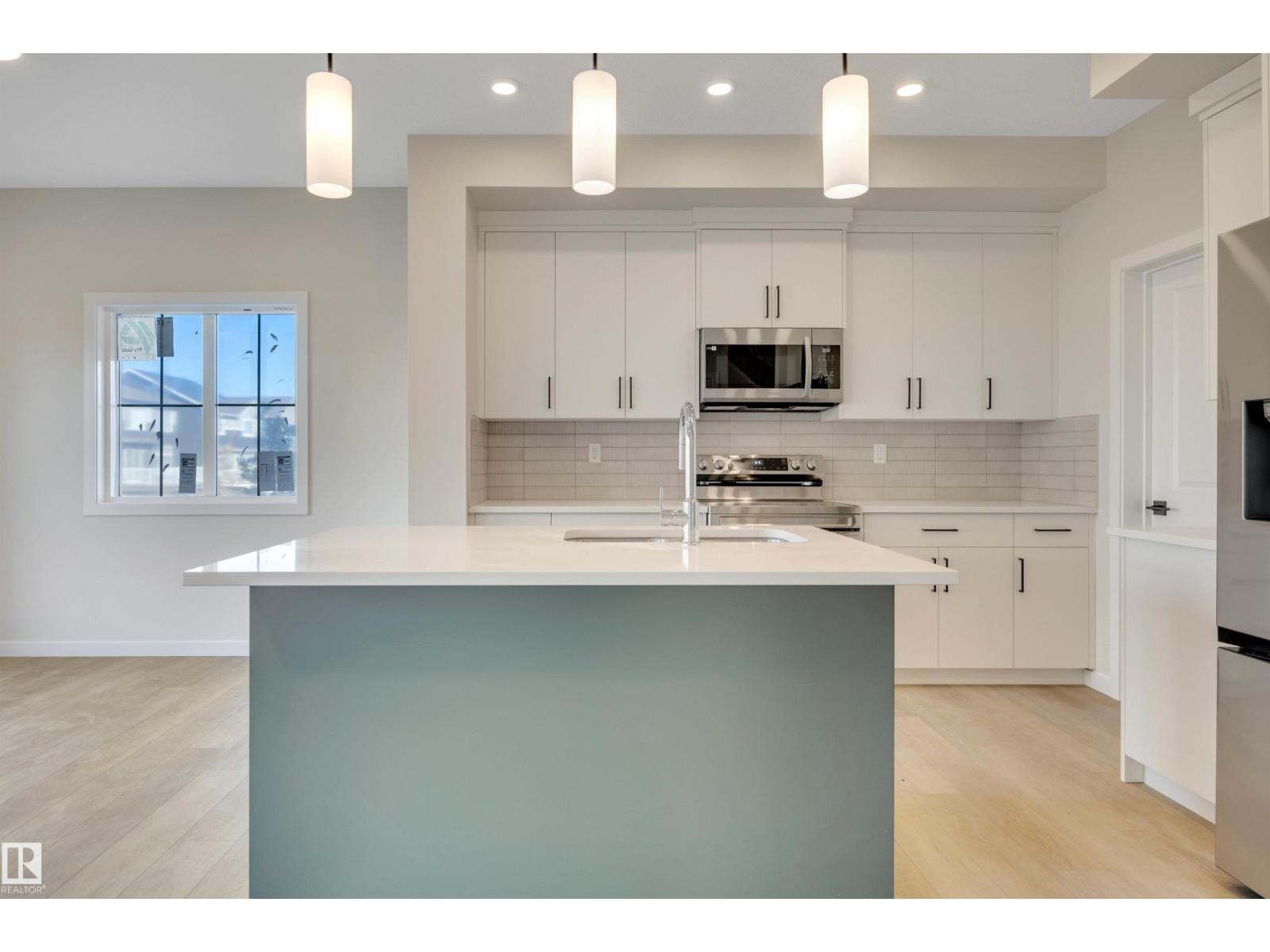 5304 HAWTHORN CL SW - 9