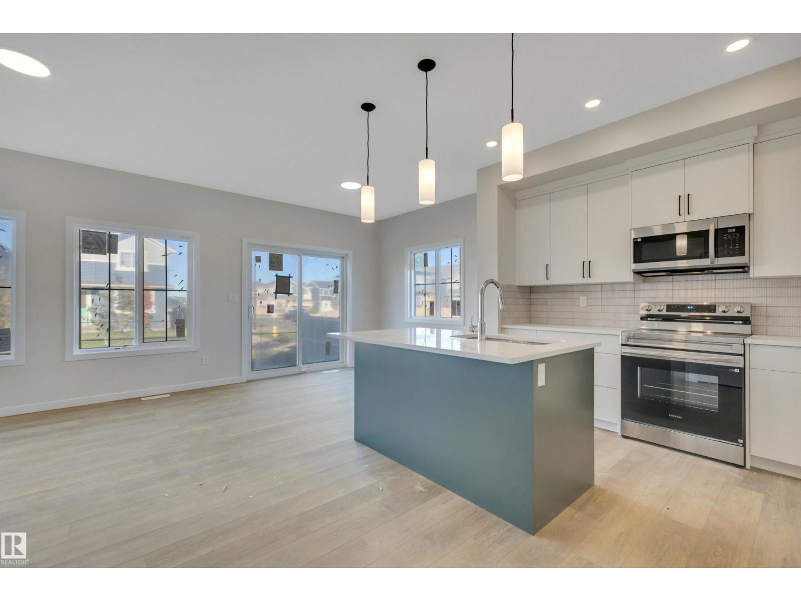 5304 HAWTHORN CL SW - 8