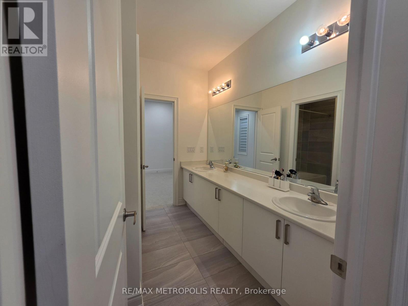 10 WRAGGS ROAD - 46