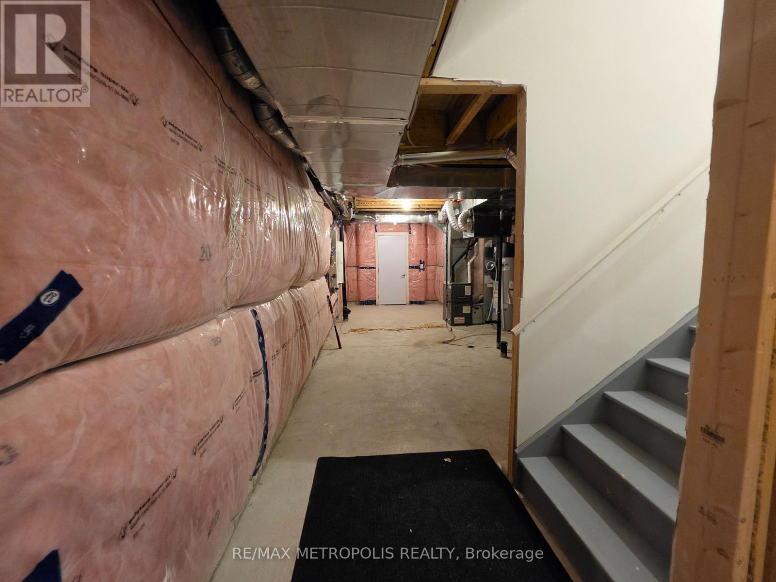 10 WRAGGS ROAD - 30