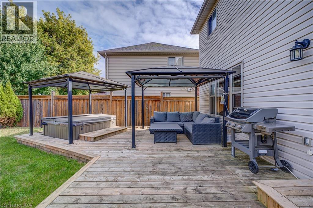 3 FULLER Court - Image 3