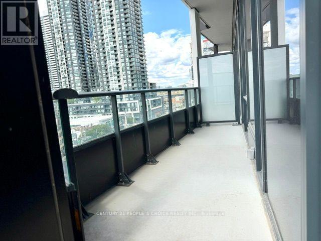 448 Burnhamthorpe Road West — photo 18