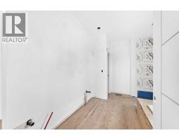 564 Livingston Way - photo 16