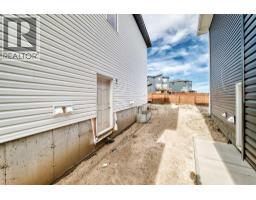 564 Livingston Way - photo 38