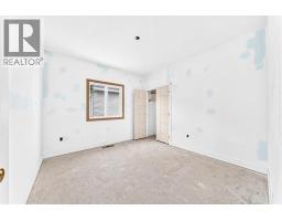 564 Livingston Way - photo 33
