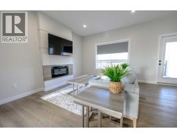 B, 10478 131 Avenue, Grande Prairie, AB T8V4W5 Photo 12