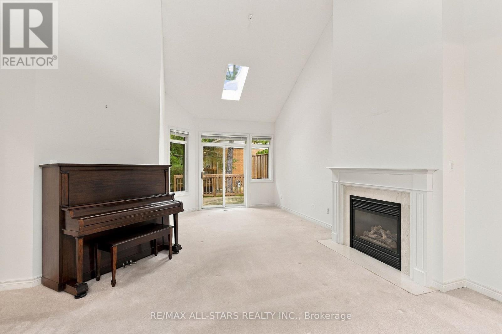Photo of 28 BLUE HERON BEACH WAY