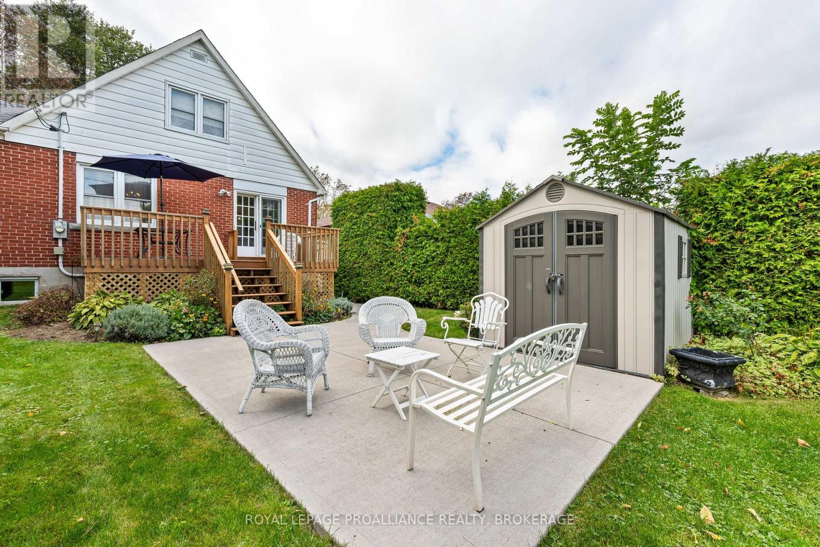 5 WESTMORELAND ROAD - 44