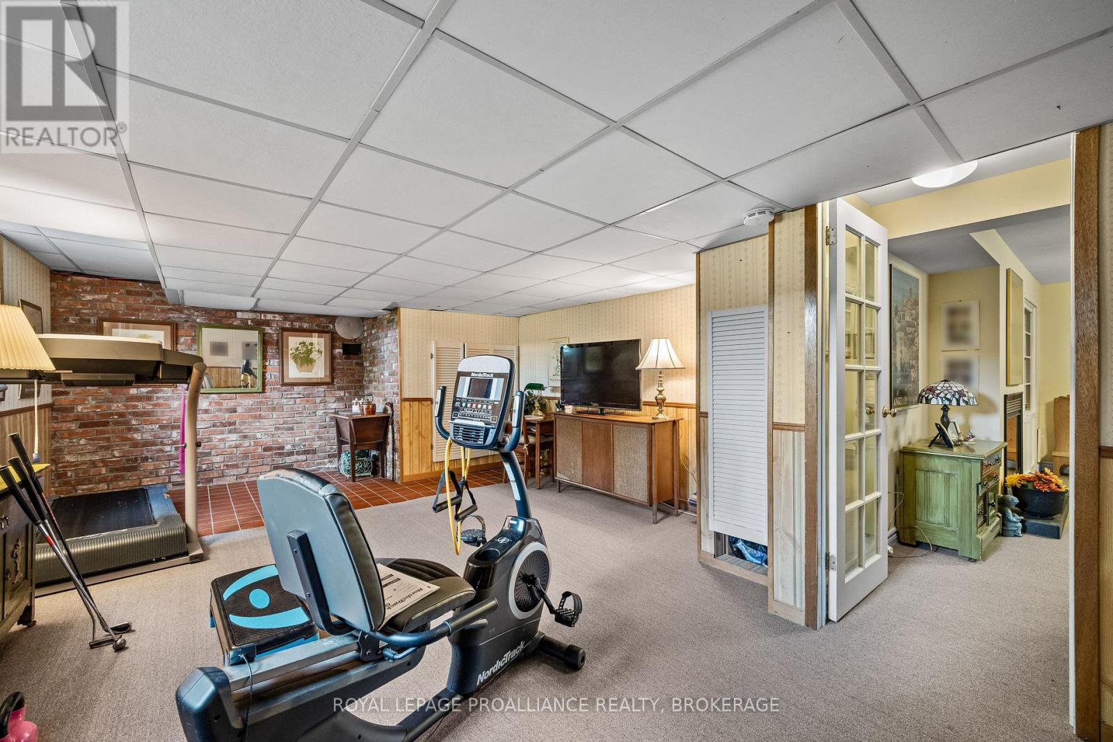 5 WESTMORELAND ROAD - 36