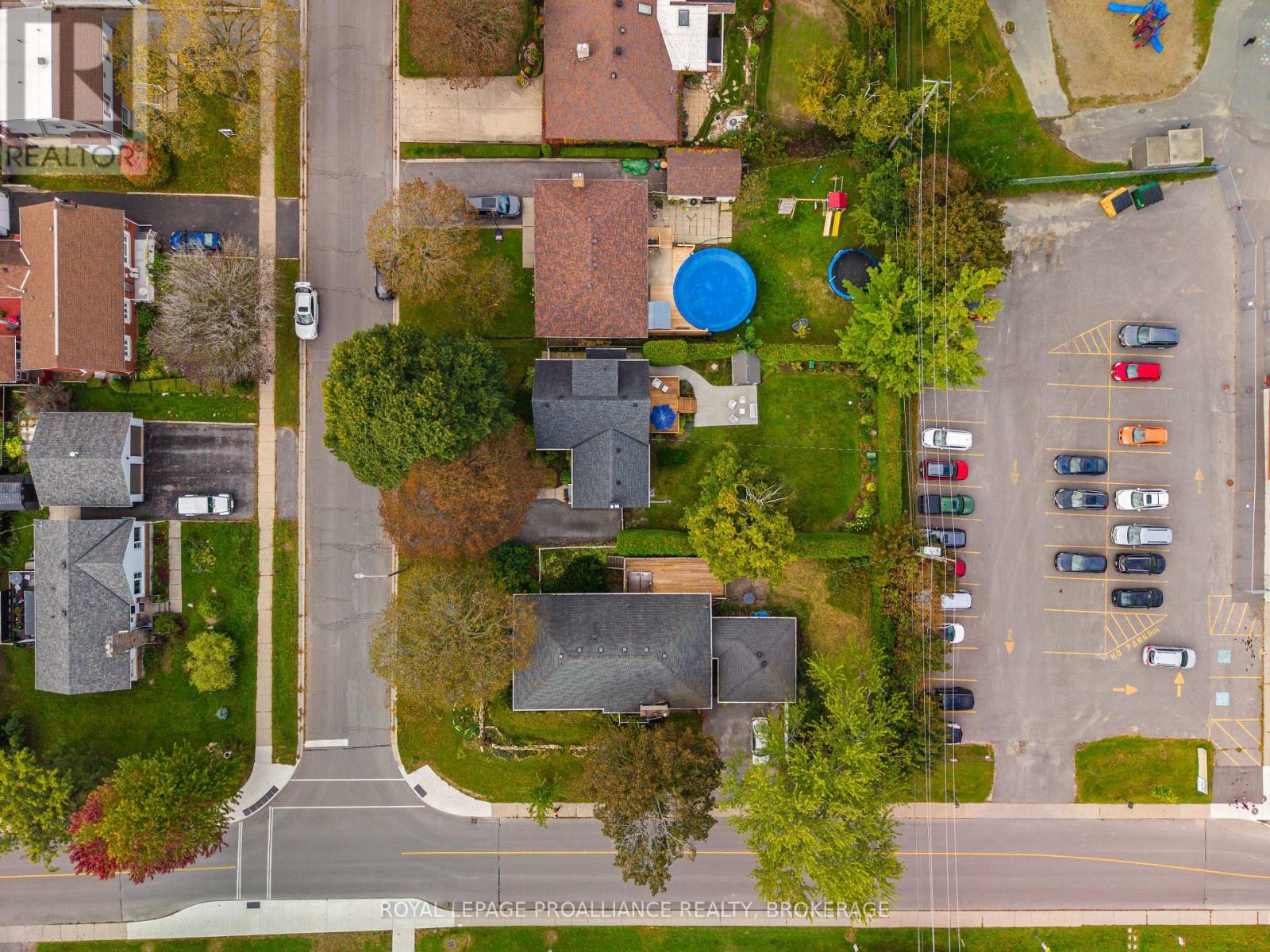 5 WESTMORELAND ROAD - 48