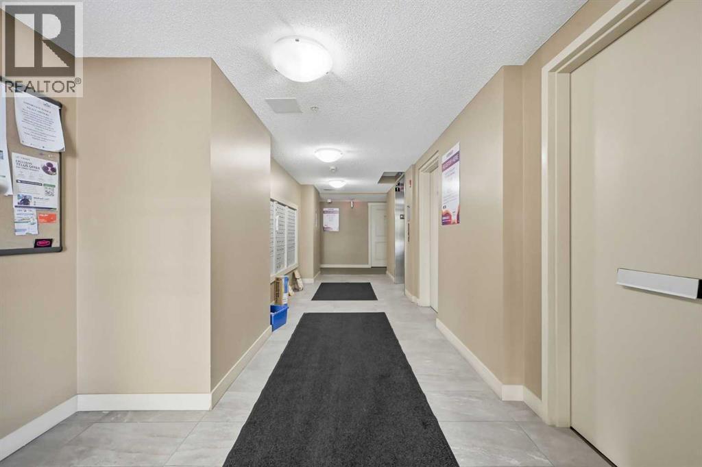 #504 10 Kincora Glen Park NW - 30