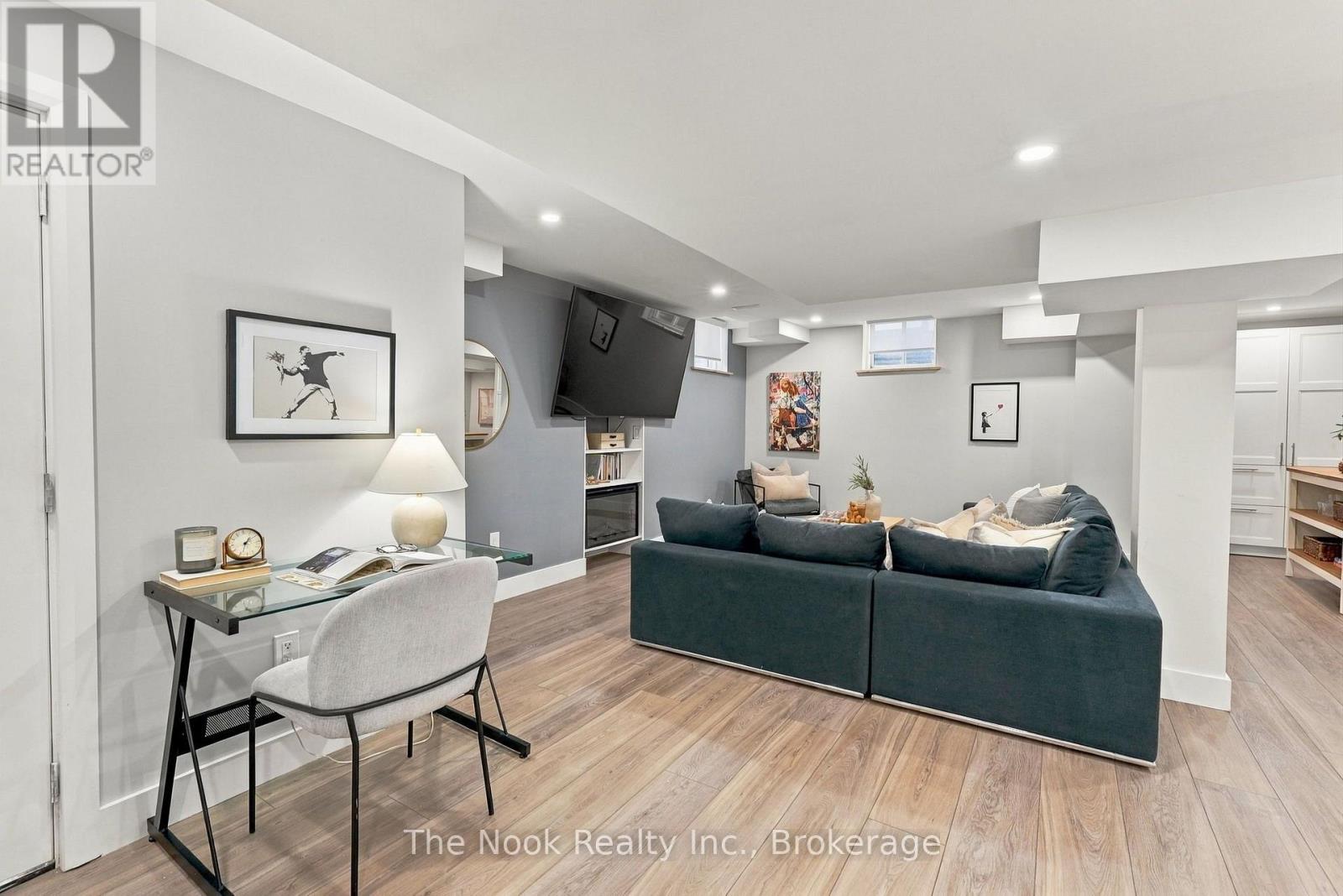115 NODEN CRESCENT - 34