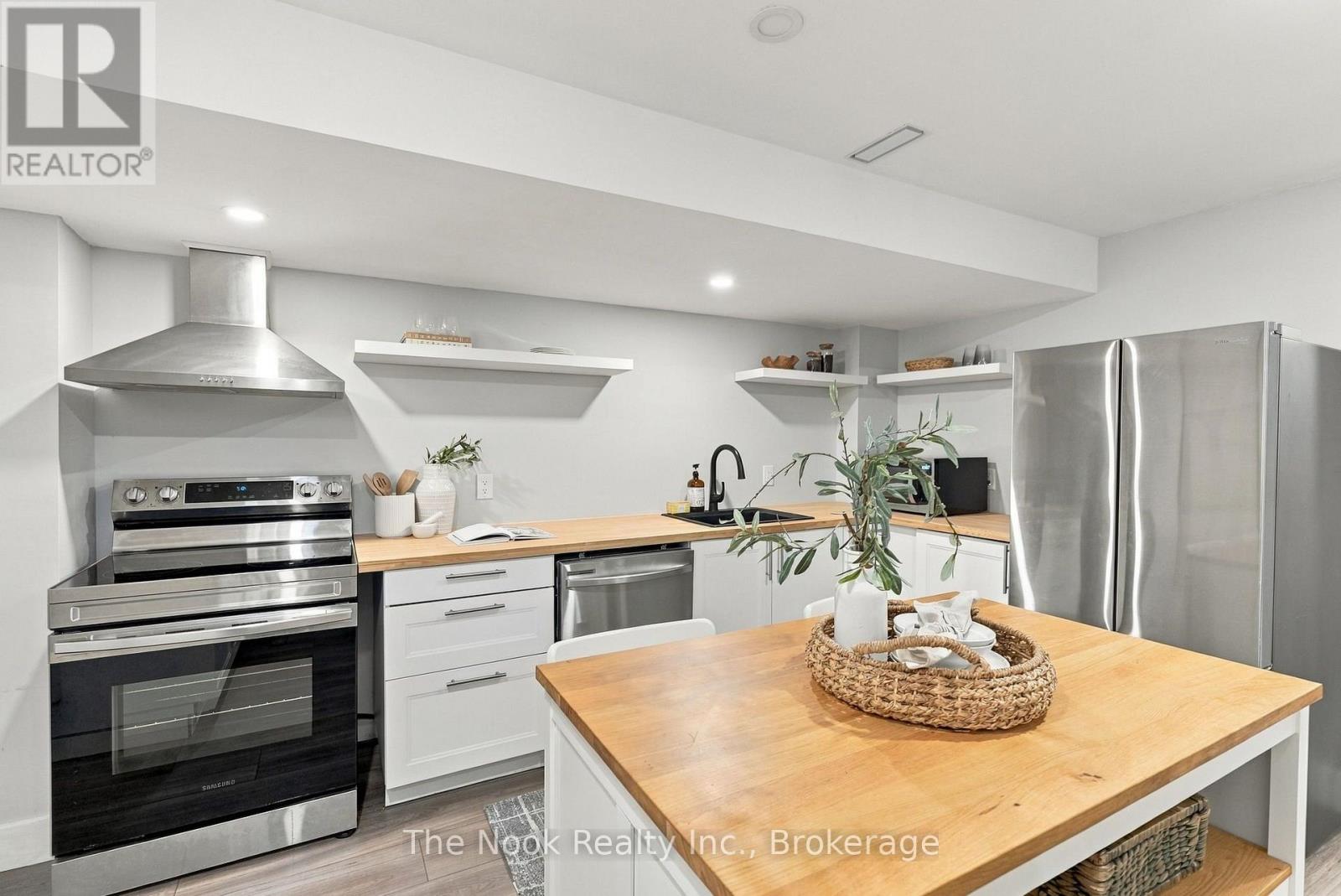 115 NODEN CRESCENT - 38