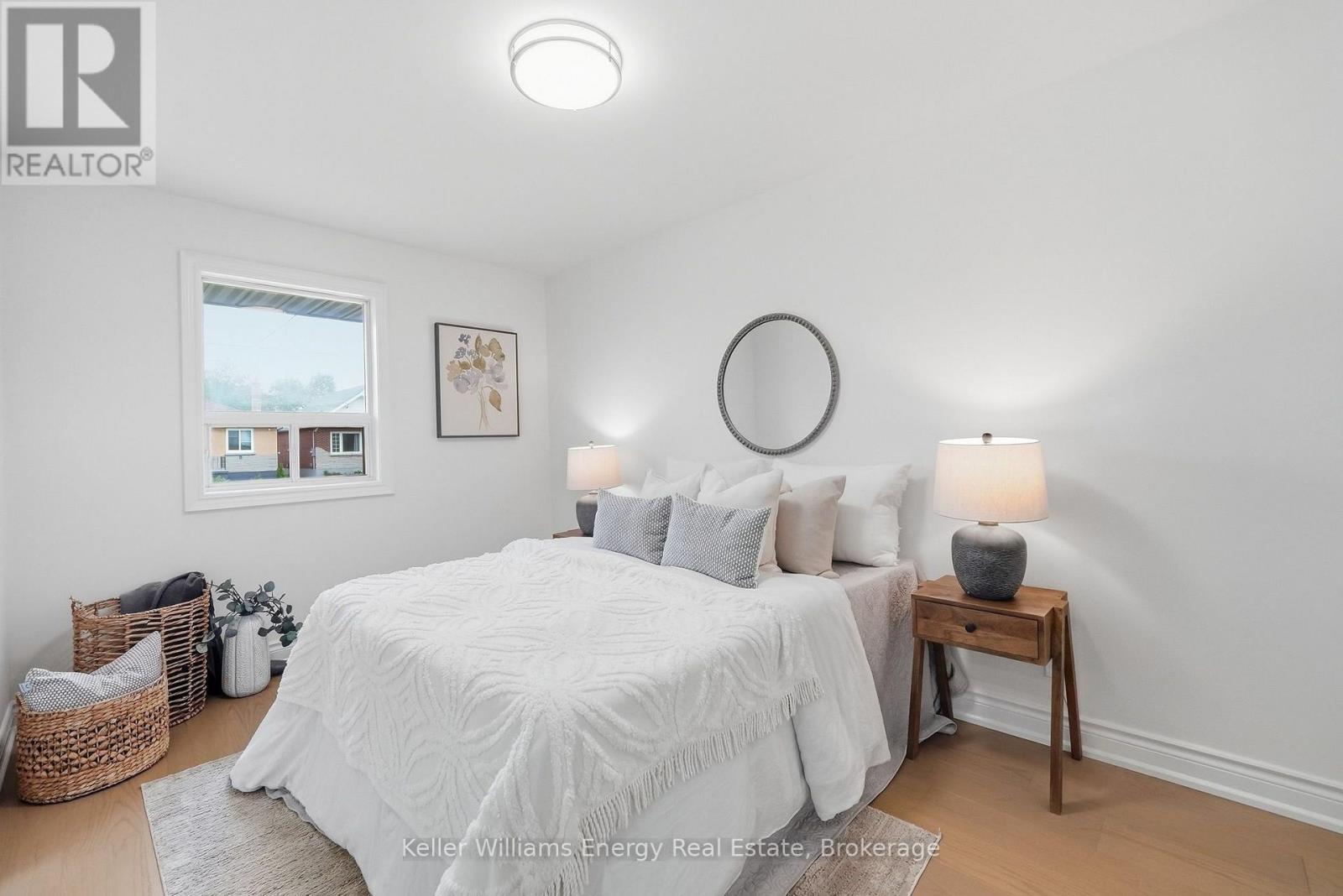 54 EASTLAWN STREET - Image 22