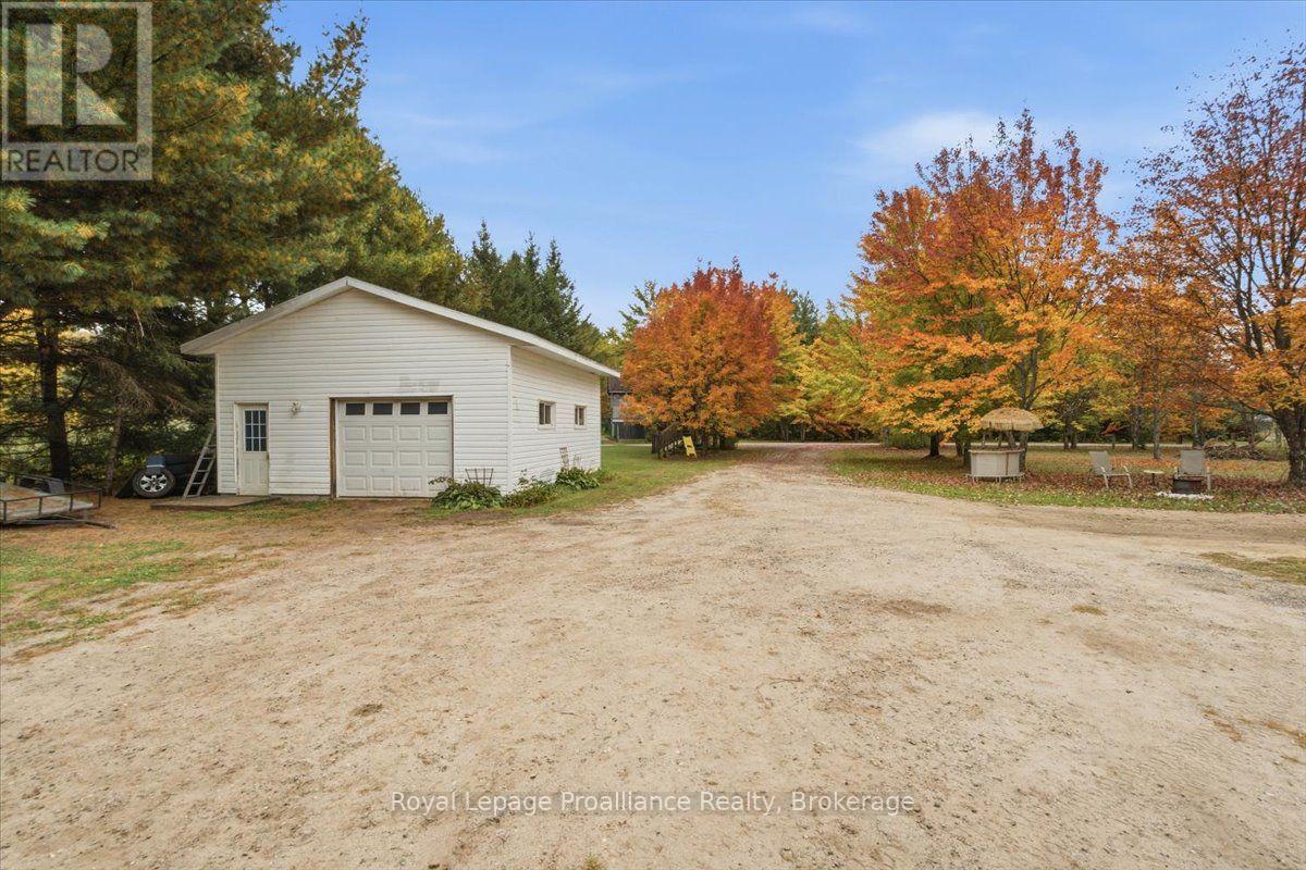 53 HARTIN ROAD, Addington Highlands — photo 4