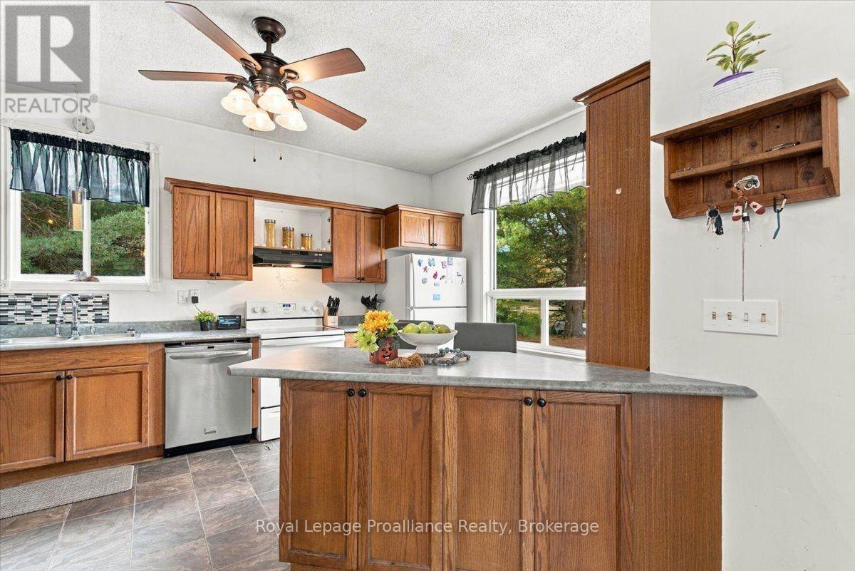 53 HARTIN ROAD, Addington Highlands — photo 8