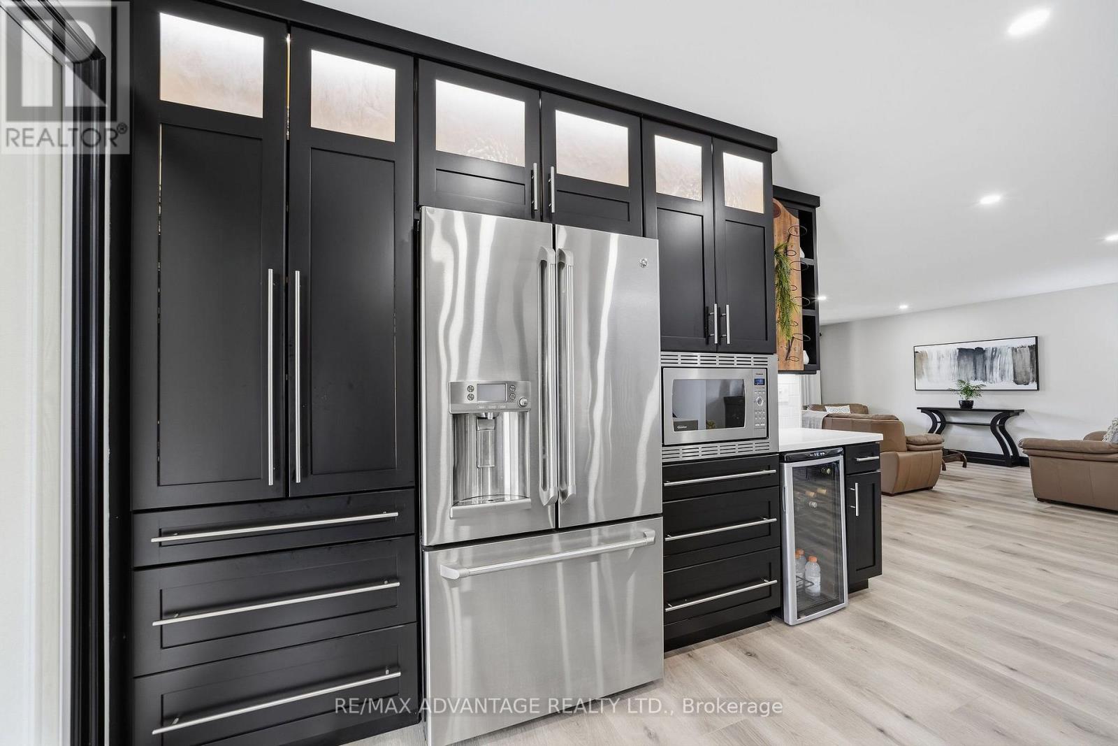 43 LYNNGATE GROVE - 10